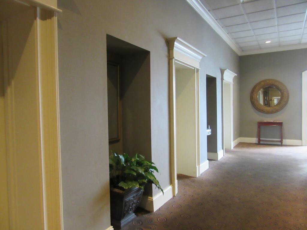 Gervais Street Hotel Columbia Bagian luar foto